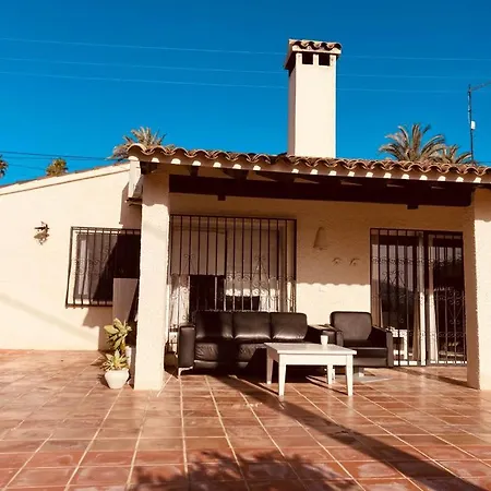 Casa Mina Available Bed & Breakfast L'Alfas del Pi